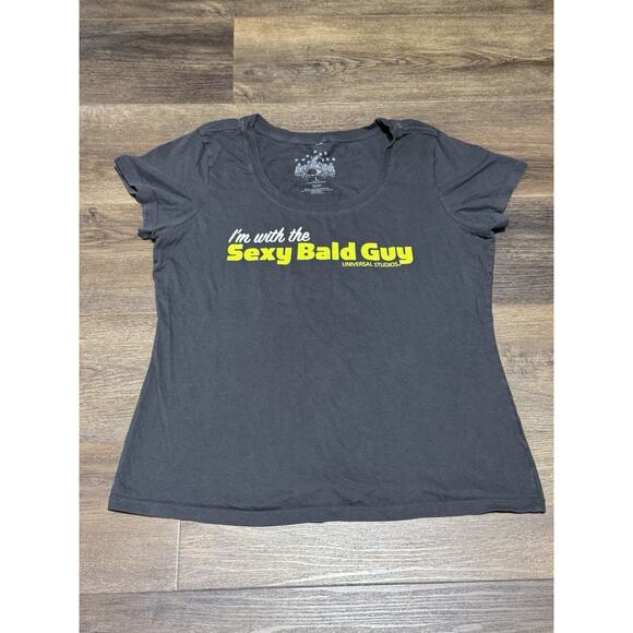 Universal Studios “I'm with the Sexy Bald Guy”Women's Funny T Shirt Large - Picture 1 of 5